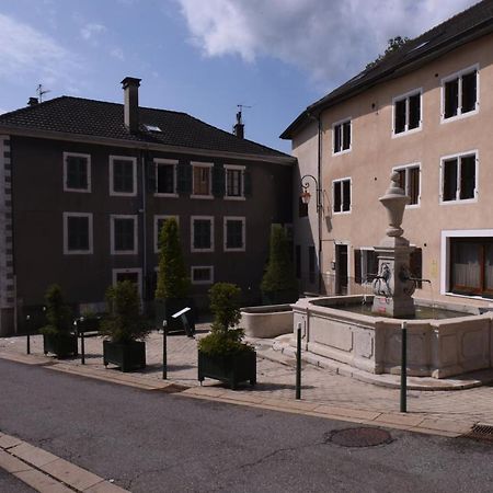 Coeur De Vieille Ville Gex Luaran gambar